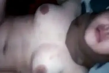 Bokep Indo Genjot Memek Mulus Adek Jilbab Coklat