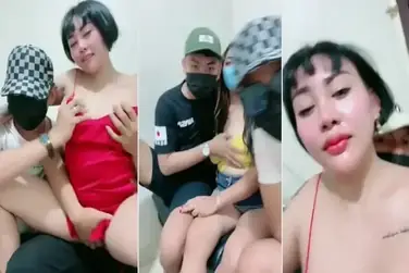 Kakak Adik Nakal Colmek Bareng Saat Live